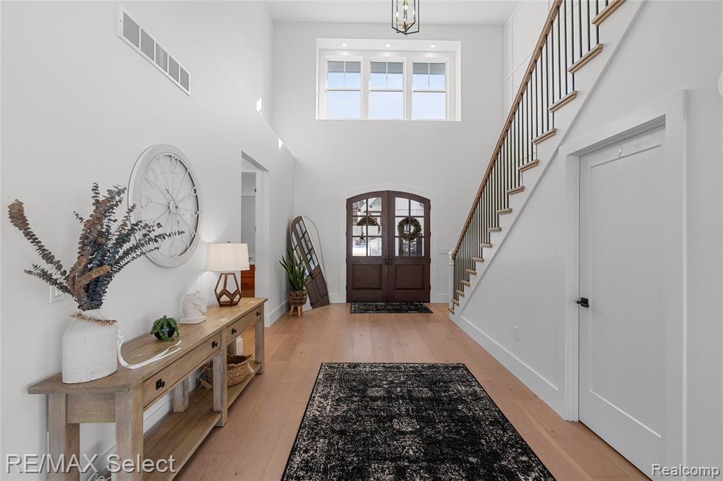 2208 Grove Park Road, Fenton, MI, 48430