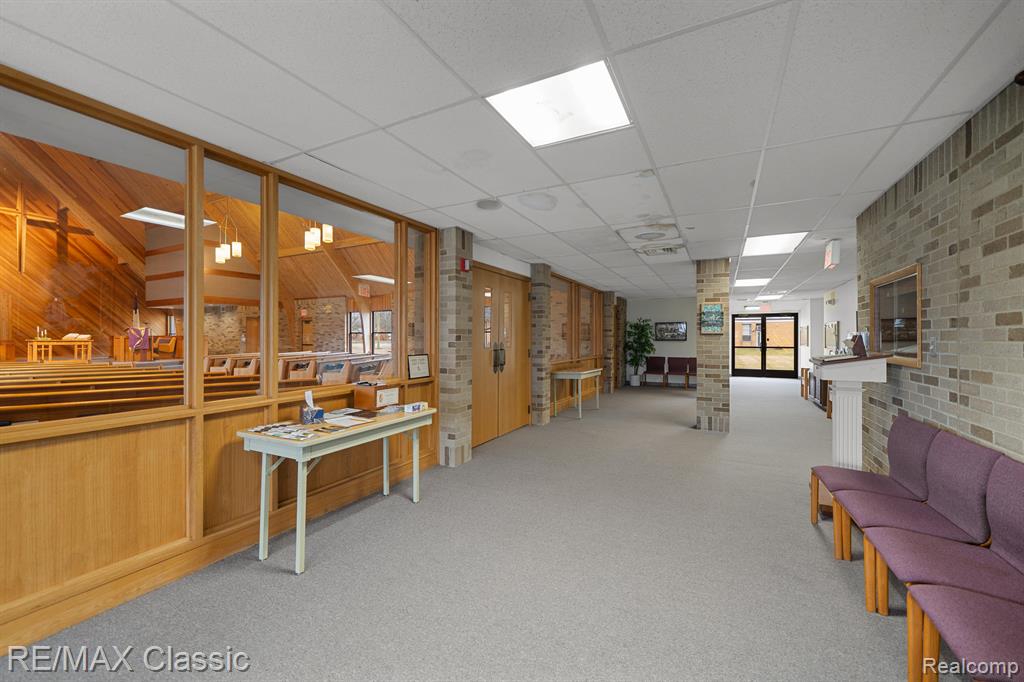 26701 JOY Road, Dearborn Heights, MI 48127 — Photo 8
