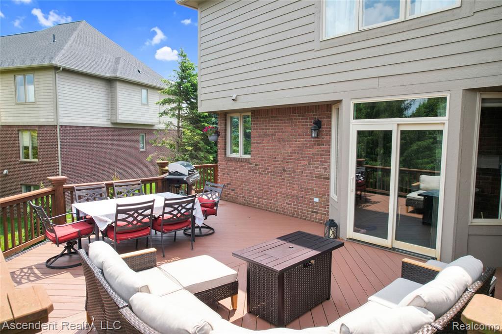 48392 Binghampton Drive, Northville, MI 48168 — Photo 53
