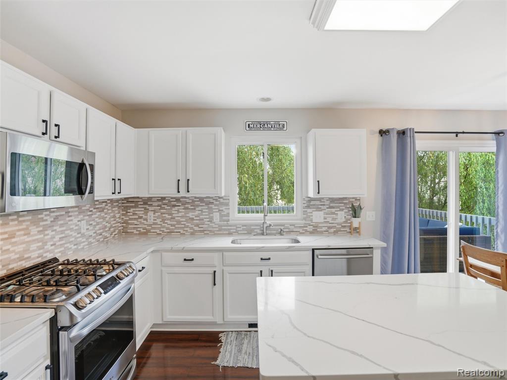 6449 Cranberry Drive, Holly, MI 48442 — Photo 10