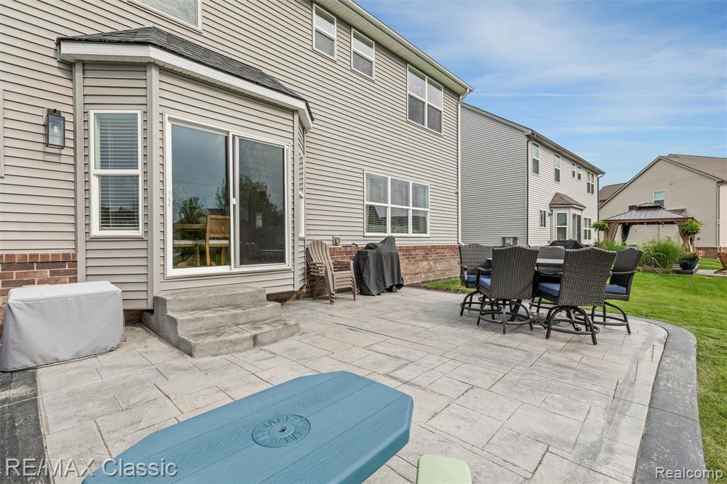 801 Kestrel Court, South Lyon, MI 48178 — Photo 41