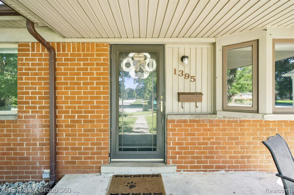 1395 BYRON Avenue, Ypsilanti, MI 48198 — Photo 6