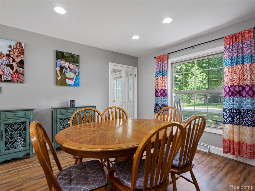 8497 Hickory Hill Drive, Grand Blanc, MI 48439 — Photo 16
