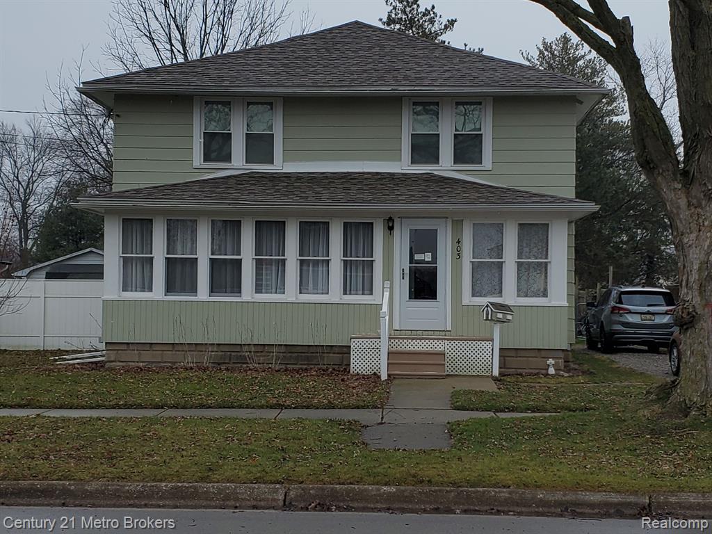 403 W Main Street, Durand, MI 48429 — front exterior
