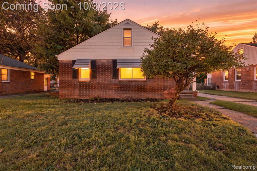 16543 Five Points Street, Redford, MI 48240