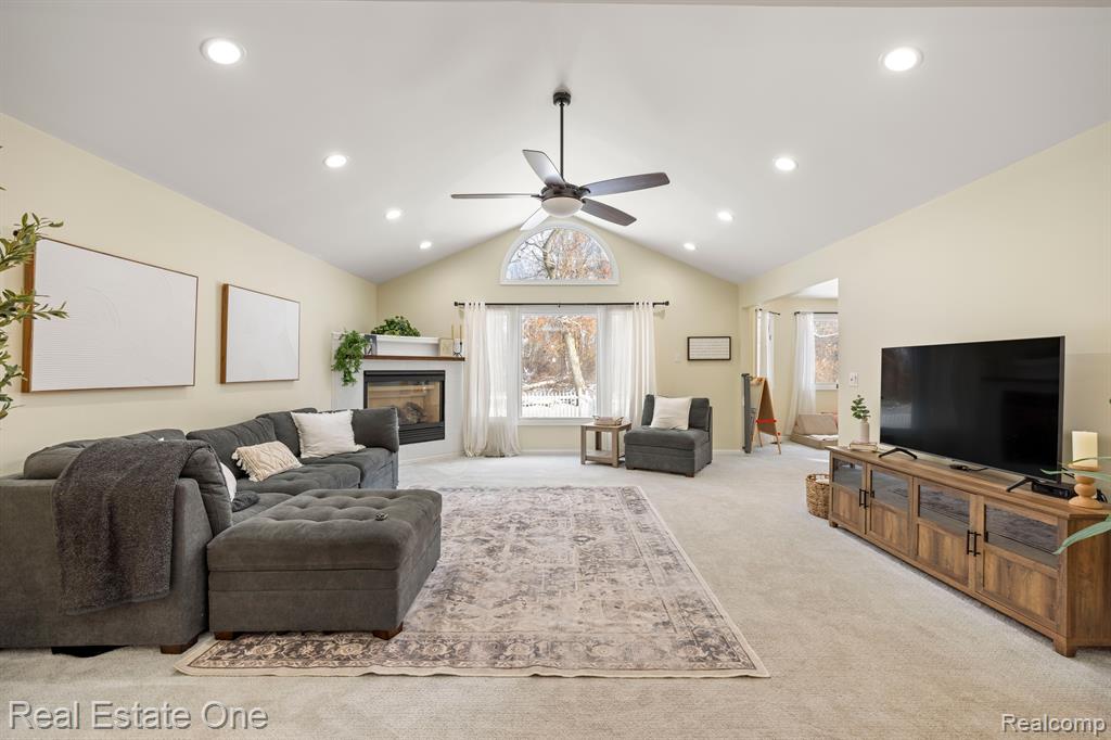 6540 NADETTE, Clarkston, MI — Photo 9