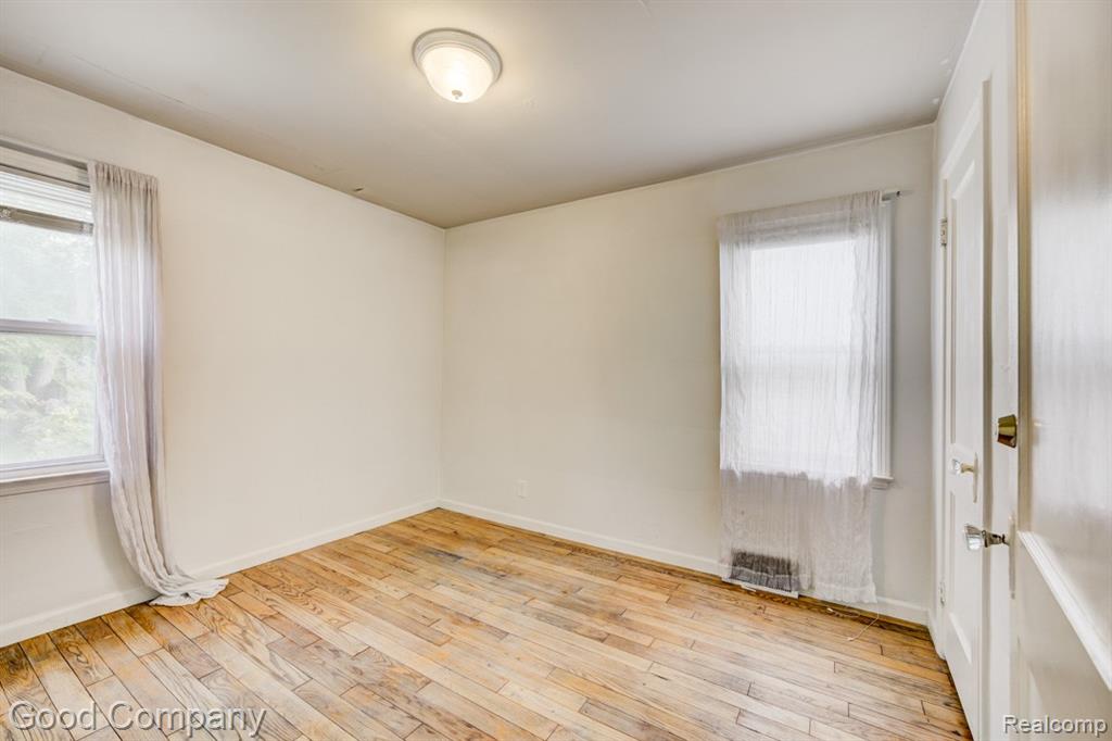 545 E Maplehurst Street, Ferndale, MI 48220 — Photo 20