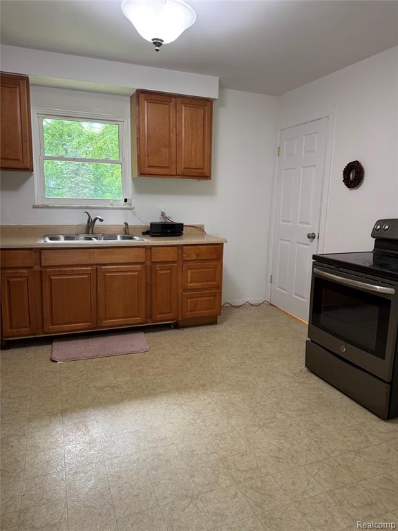 5395 Oak Grove Road, Howell, MI 48855 — Photo 8