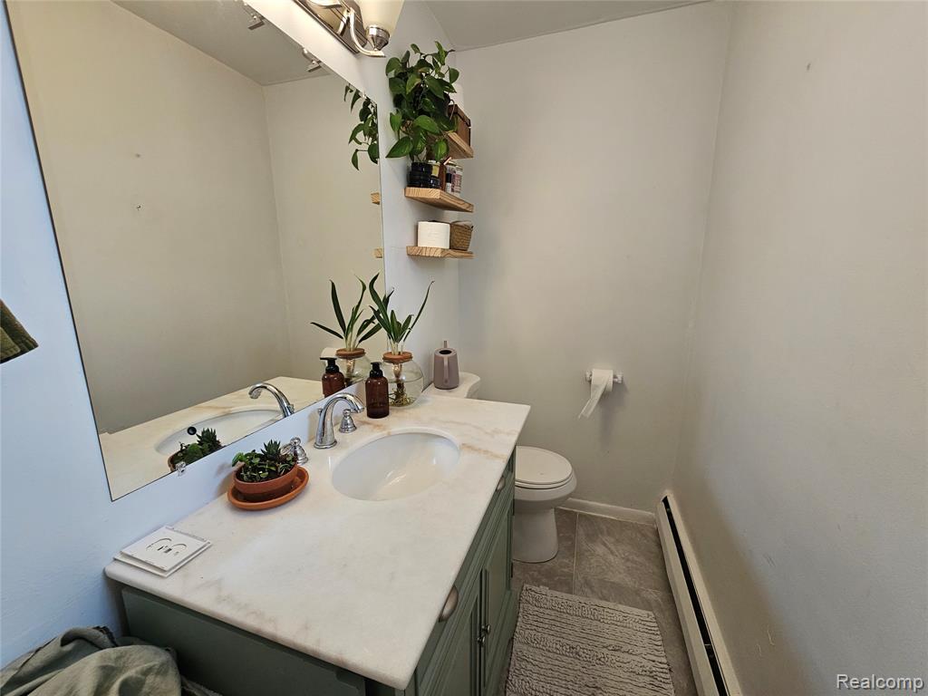 5410 W Coldwater Road, Flint, MI 48504 — Photo 11