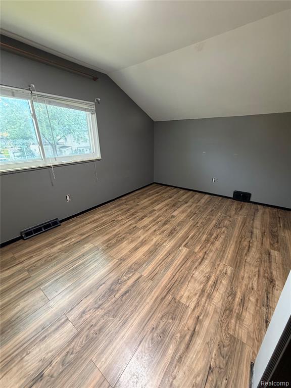 6798 Saline Drive, Waterford, MI 48329 — Photo 17