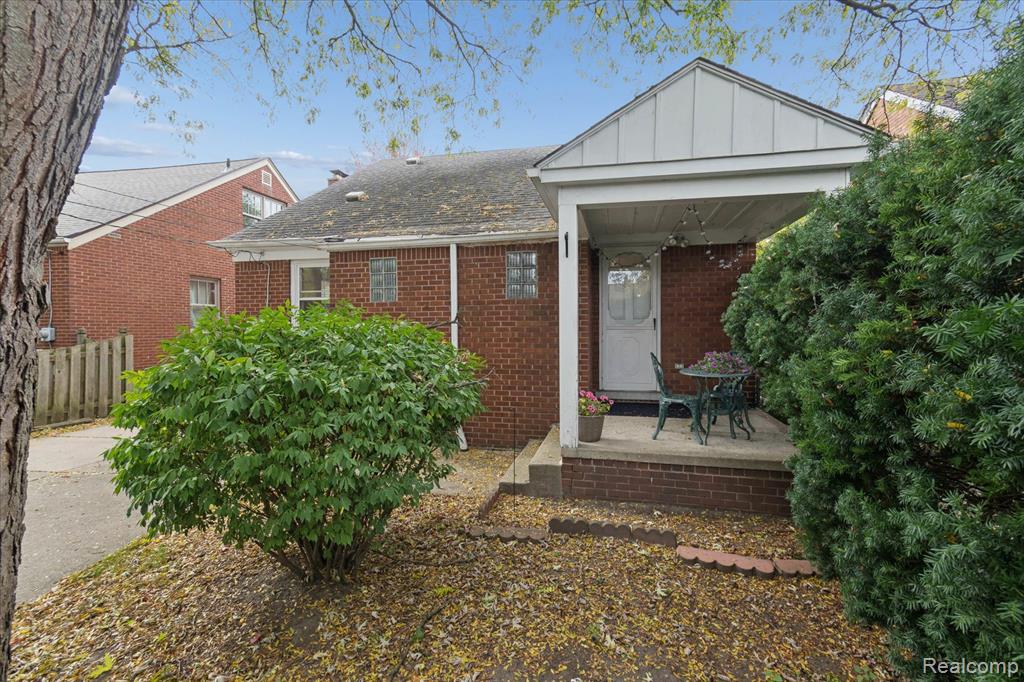 540 N York Street, Dearborn, MI 48128 — Photo 42