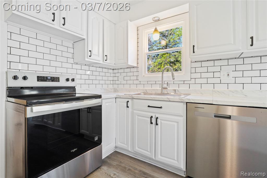 405 Lincoln Street, Fenton, MI 48430 — Photo 20