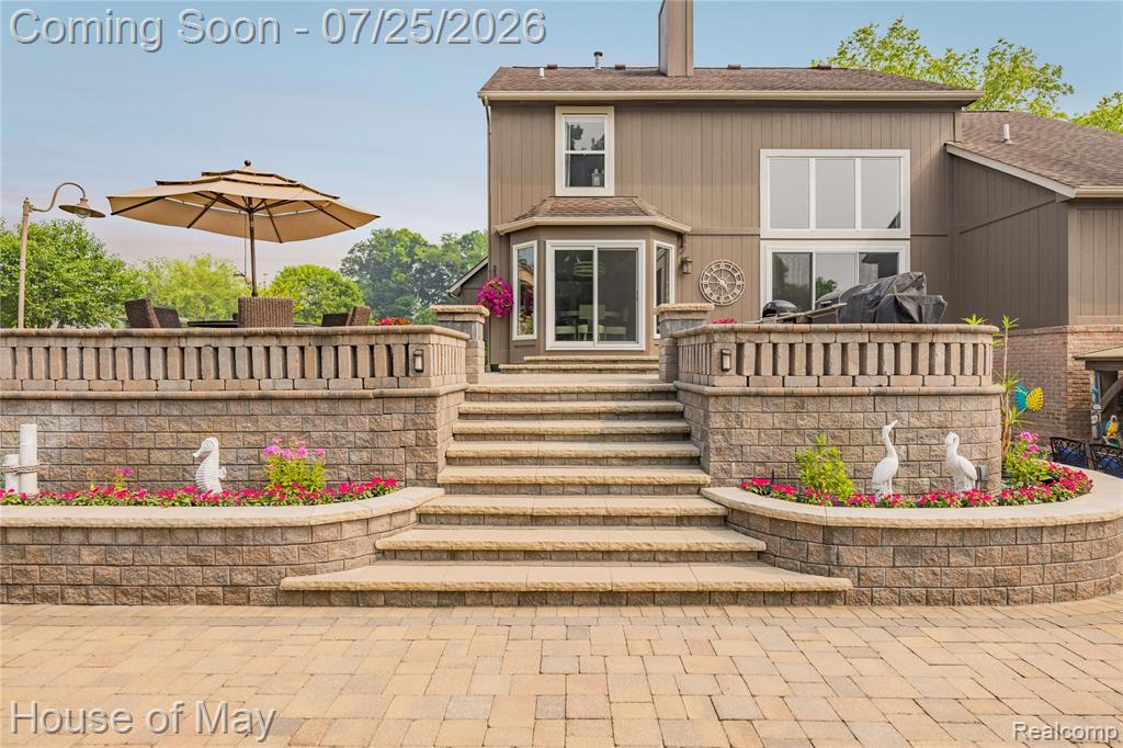 2082 Sandlewood Drive, White Lake, MI 48383 — Photo 35