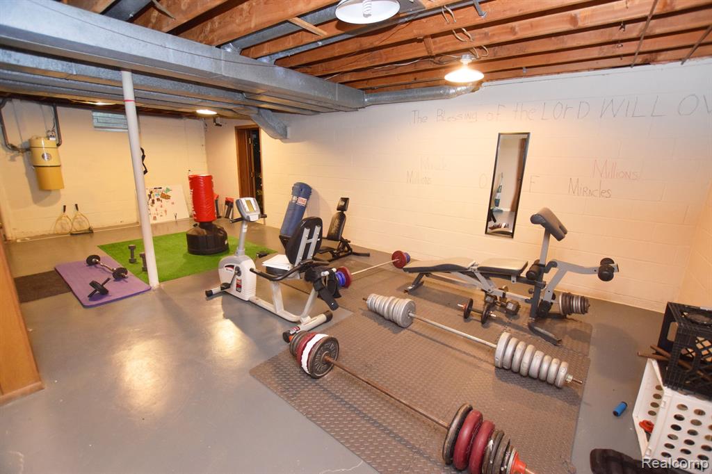6196 SIERRA Pass, Flint, MI 48532 — Photo 30