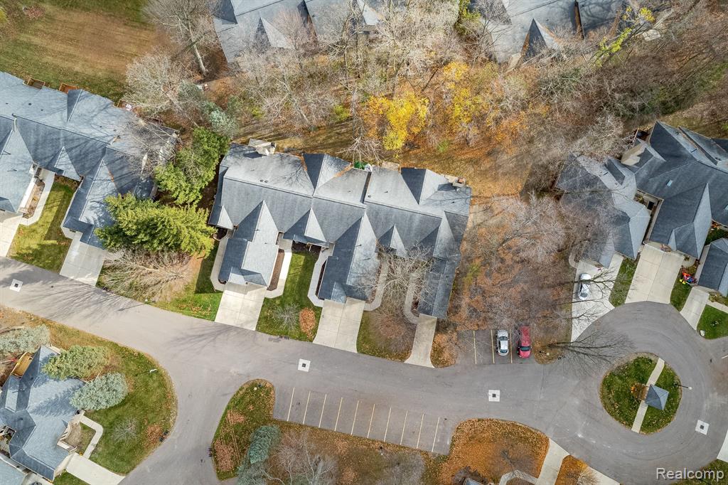 21334 MULBERRY Court, 50, Farmington Hills, MI 48336 — Photo 24
