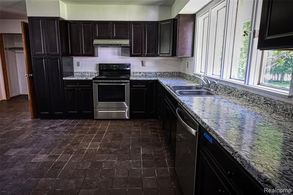 4646 Kennebec Drive, Cass City, MI 48726 — Photo 9