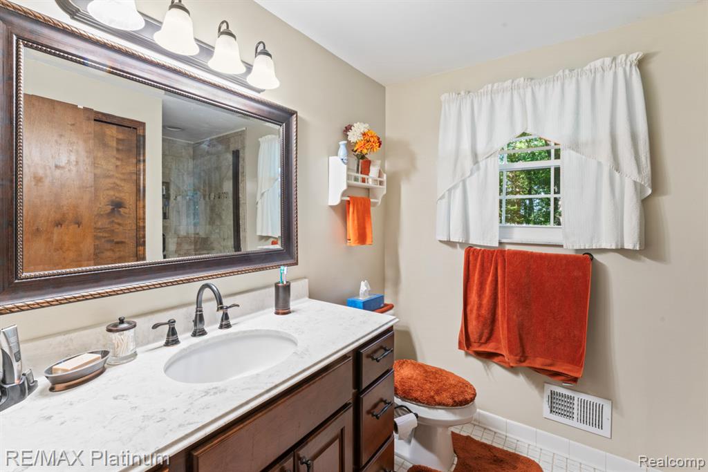 6567 Heaven Drive, Howell, MI 48855 — Photo 29