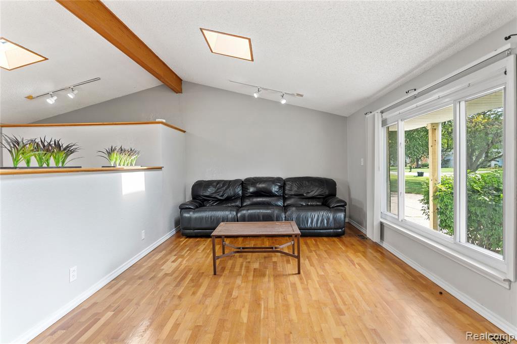 6411 Brookview Drive, Grand Blanc, MI 48439 — Photo 15