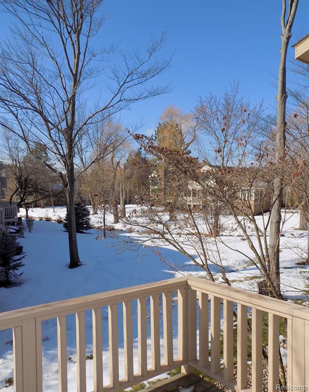 7158 PEBBLE PARK Drive, West Bloomfield, MI — Photo 11