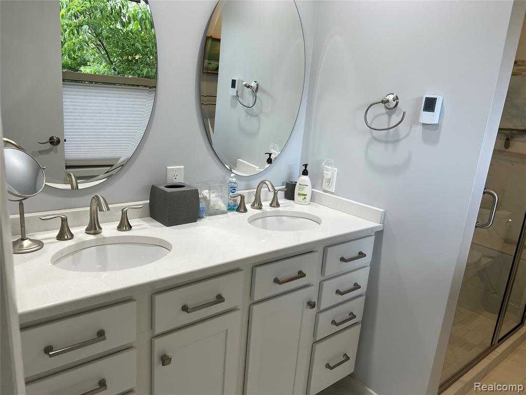 5250 Bronco Drive, Clarkston, MI — Photo 20