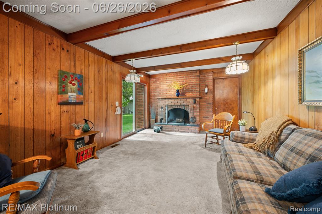 9460 Deer Park Court, Fenton, MI 48430 — Photo 16