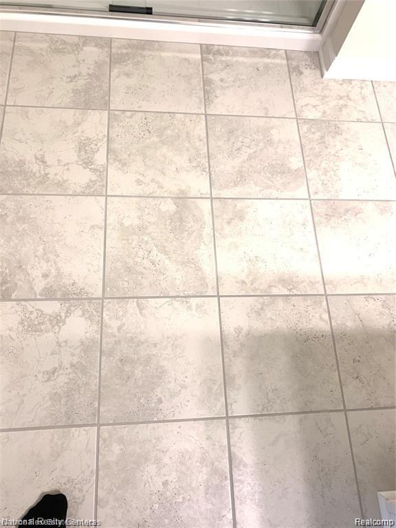 43683 Chancellor Lane, Novi, MI — Photo 25