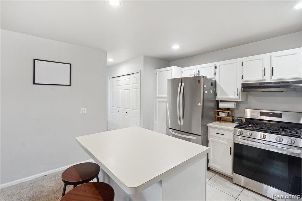 5231 COUNTRY WOOD Lane, Grand Blanc, MI 48439 — Photo 13