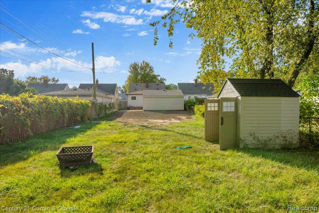 4191 Grindley Park Street, Dearborn Heights, MI 48125 — Photo 31