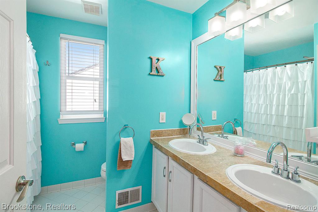 5079 Whispering Glen Trail, Holly, MI 48442 — Photo 18