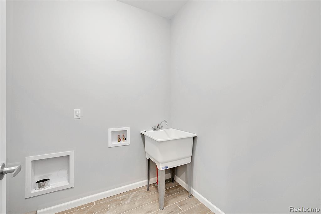 2327 Baltimore Lane, Davison, MI 48423 — Photo 10