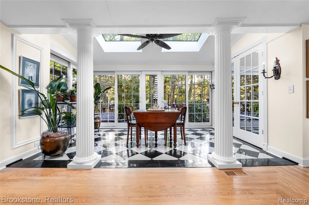 4083 Charing Cross Road, Bloomfield Hills, MI 48304 — Photo 13