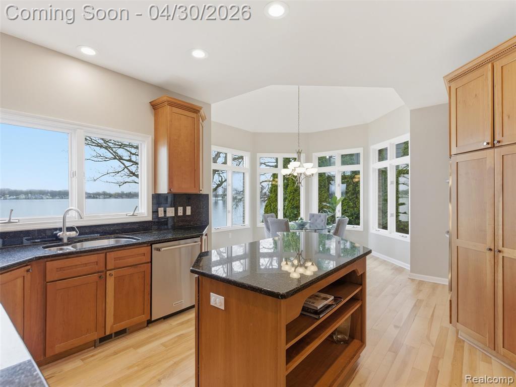 12210 Mantawauka Drive, Fenton, MI 48430 — Photo 12