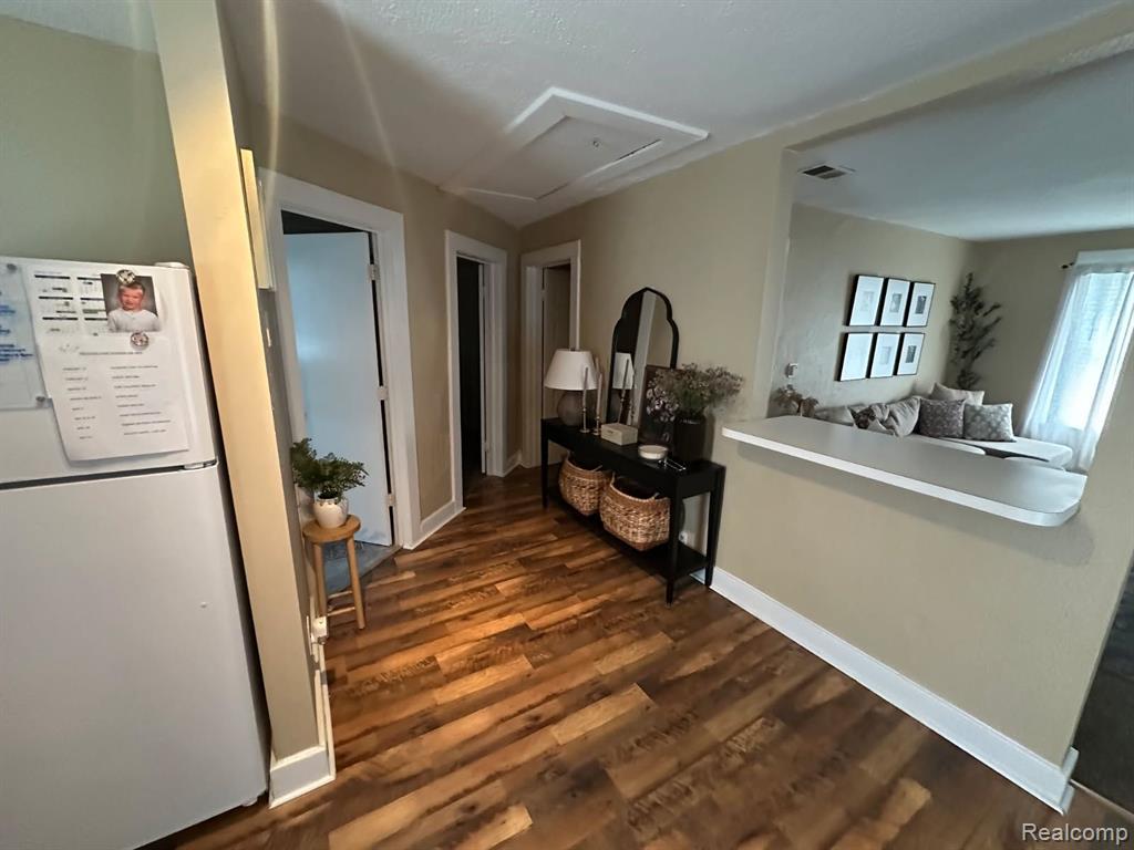 71271 MCVICAR Road, Bruce, MI 48065 — Photo 6