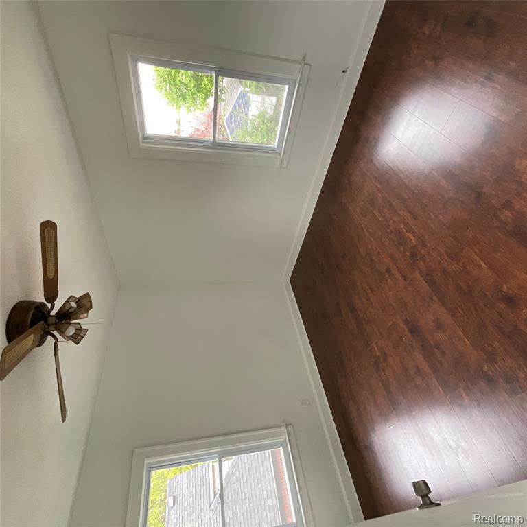 15464 Gilchrist St Street, Detroit, MI 48227 — Photo 12