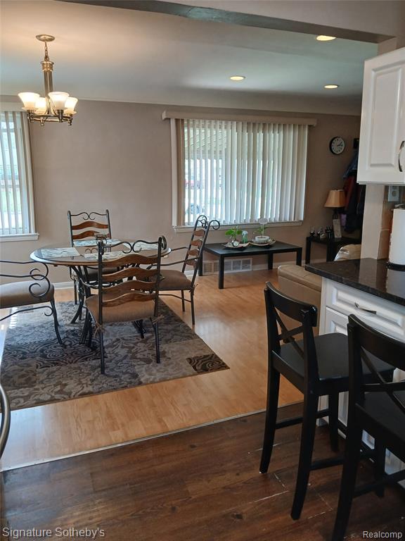 24670 Gardner Street, Oak Park, MI 48237 — Photo 5