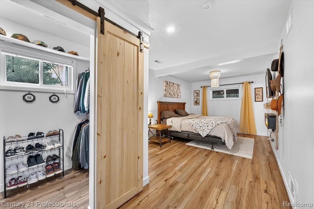 7079 Felix Drive, Clarkston, MI — Photo 25