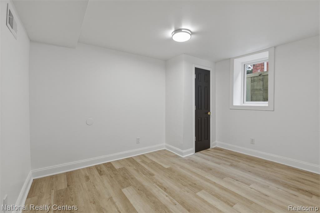 19766 Whitcomb Street, Detroit, MI 48235 — Photo 19