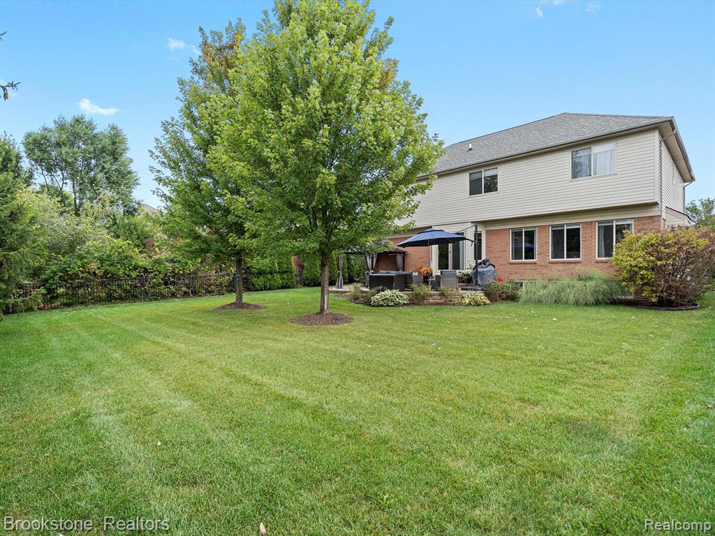 50629 NESTING RIDGE Drive, Macomb, MI 48044 — Photo 51