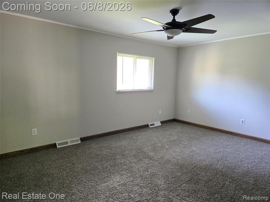 661 Harry Paul Drive, Lake Orion, MI 48362 — Photo 21