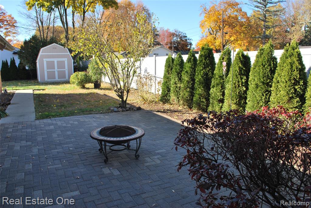 40936 Micol Drive, Plymouth, MI 48170 — Photo 49