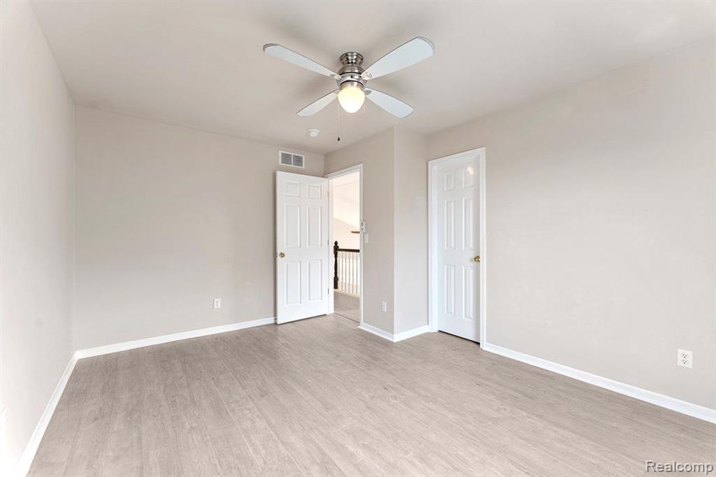 348 PEMBROKE Drive, Saline, MI 48176 — Photo 24