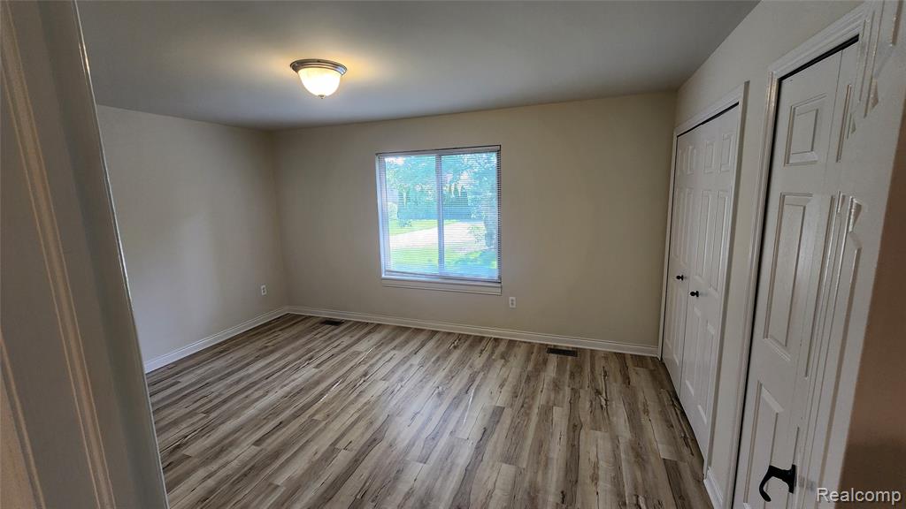 51675 Sass Road, New Baltimore, MI 48047 — Photo 9