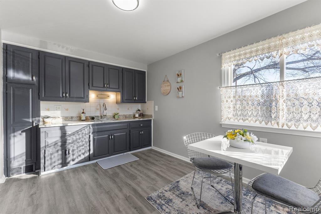 612 GILMAN Street, Garden City, MI — Photo 12