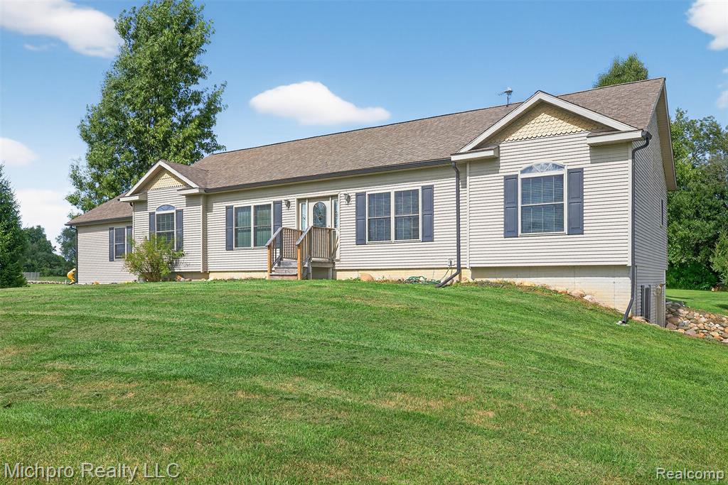3392 Sickles Drive, Attica, MI 48412 — Photo 4