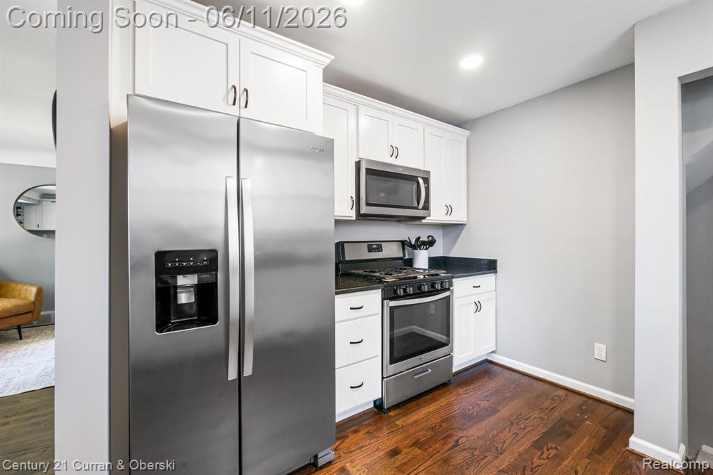 704 N Edison Avenue, Royal Oak, MI 48067 — Photo 19