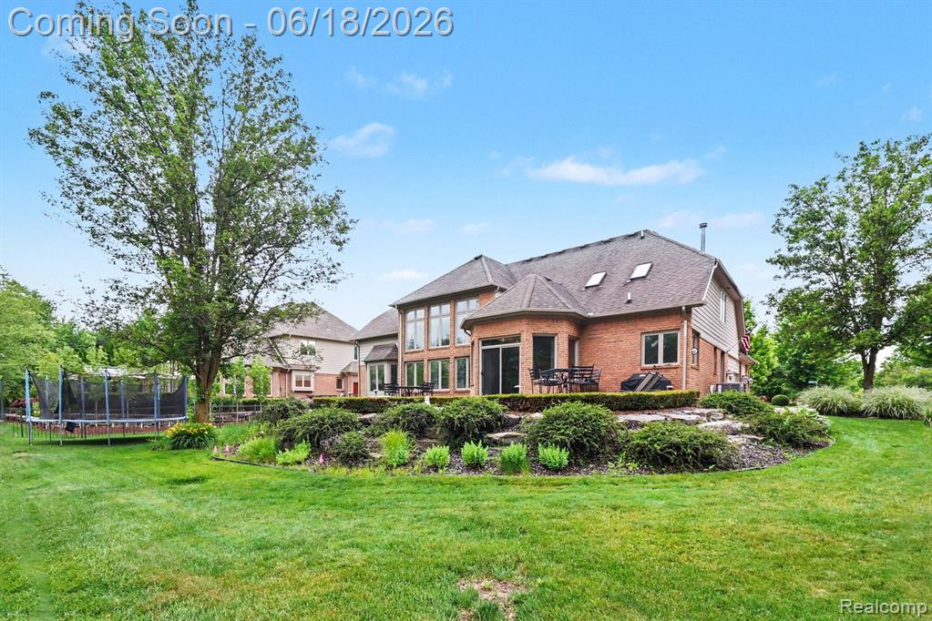 55260 Belmont Drive, Shelby Twp, MI 48315 — Photo 26
