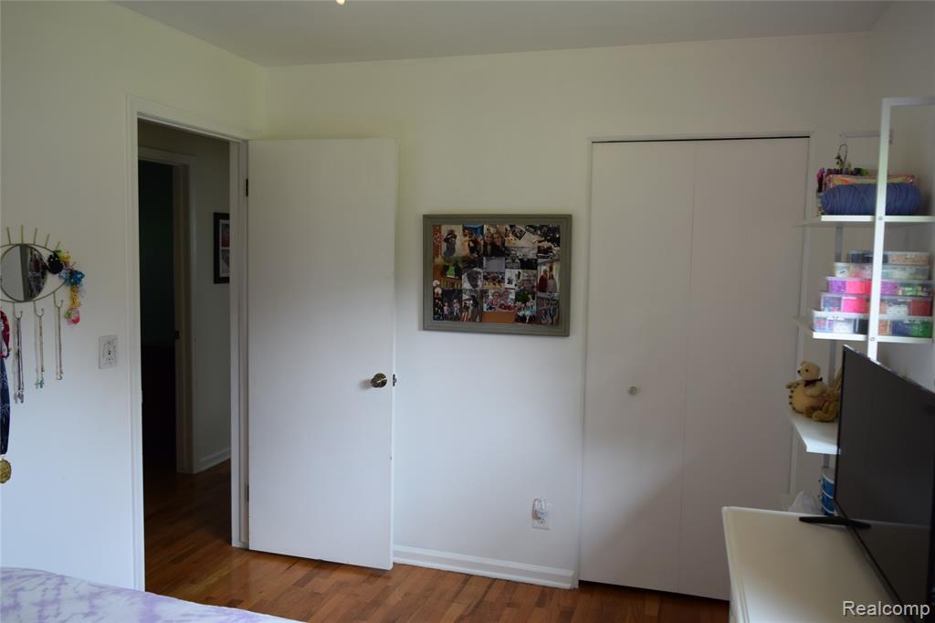 6009 Lancaster Drive, Flint, MI 48532 — Photo 19