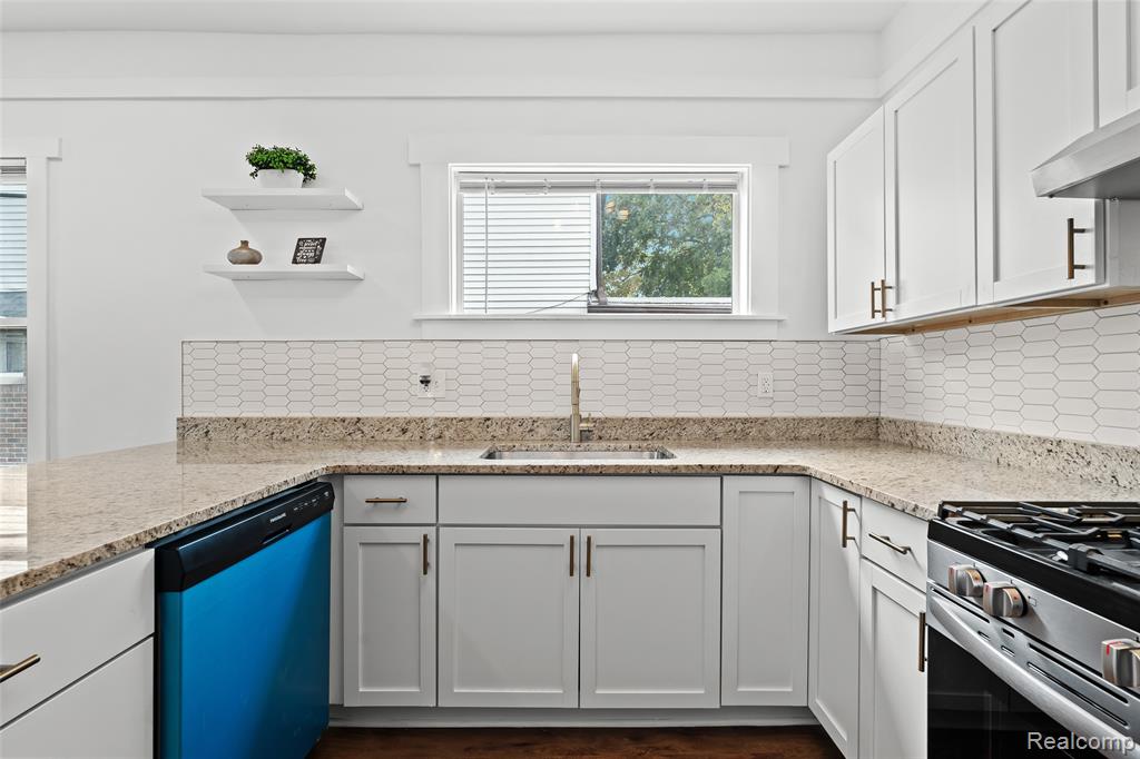 5059 Buckingham Avenue, Detroit, MI 48224 — Photo 10
