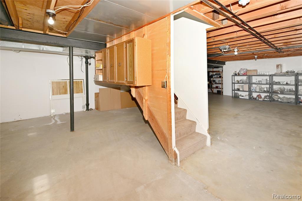 6132 Ledgeway Drive, West Bloomfield, MI — Photo 29
