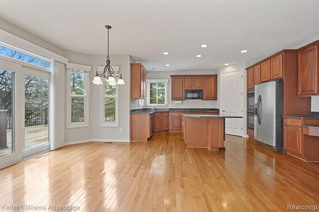 47232 MERION Circle, Northville, MI 48168 — Photo 26
